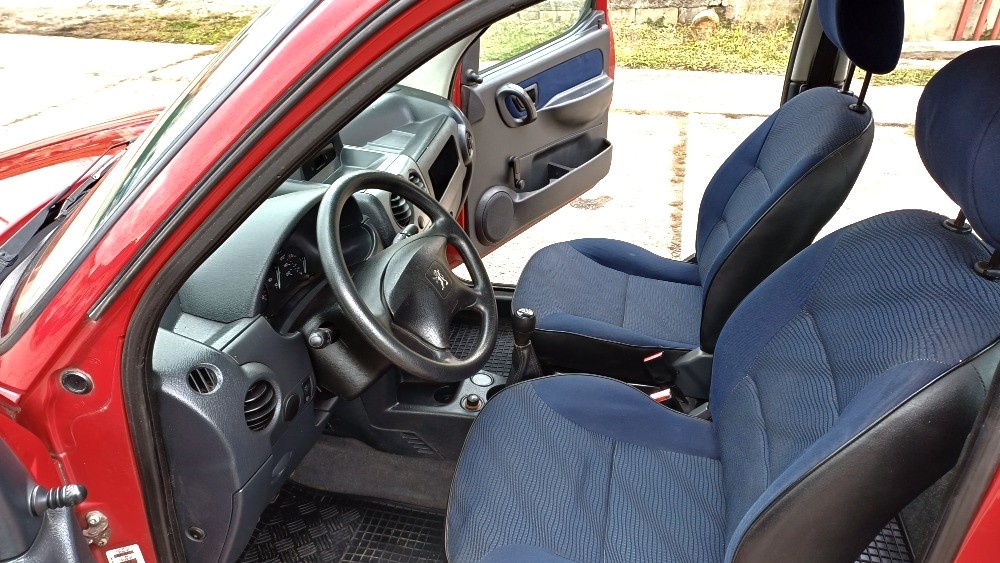 peugeot partner 89000 najeto ( krasny stav ) - 17