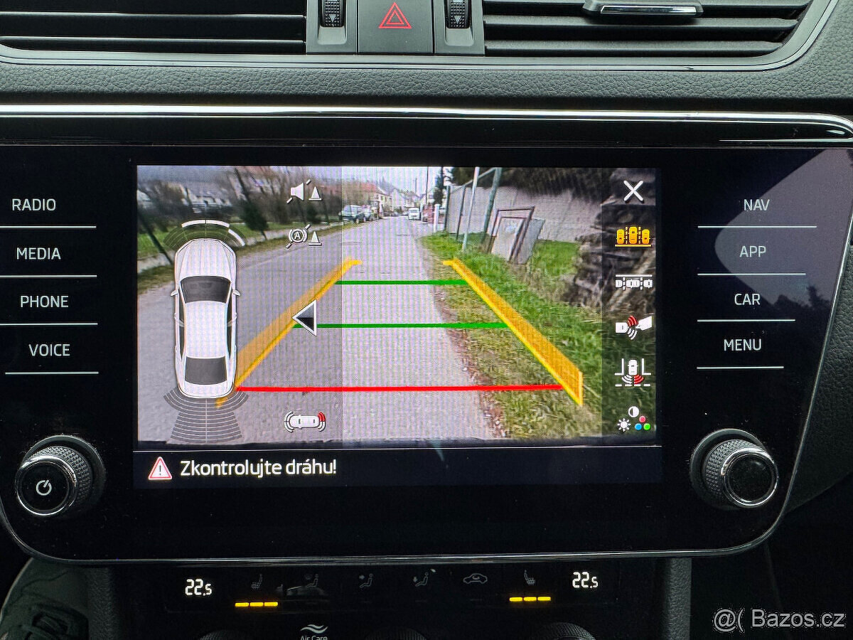 SUPERB 2.0TDI 110kW SPORTLINE ACC NAVI LED KAMERA ČR DPH - 17