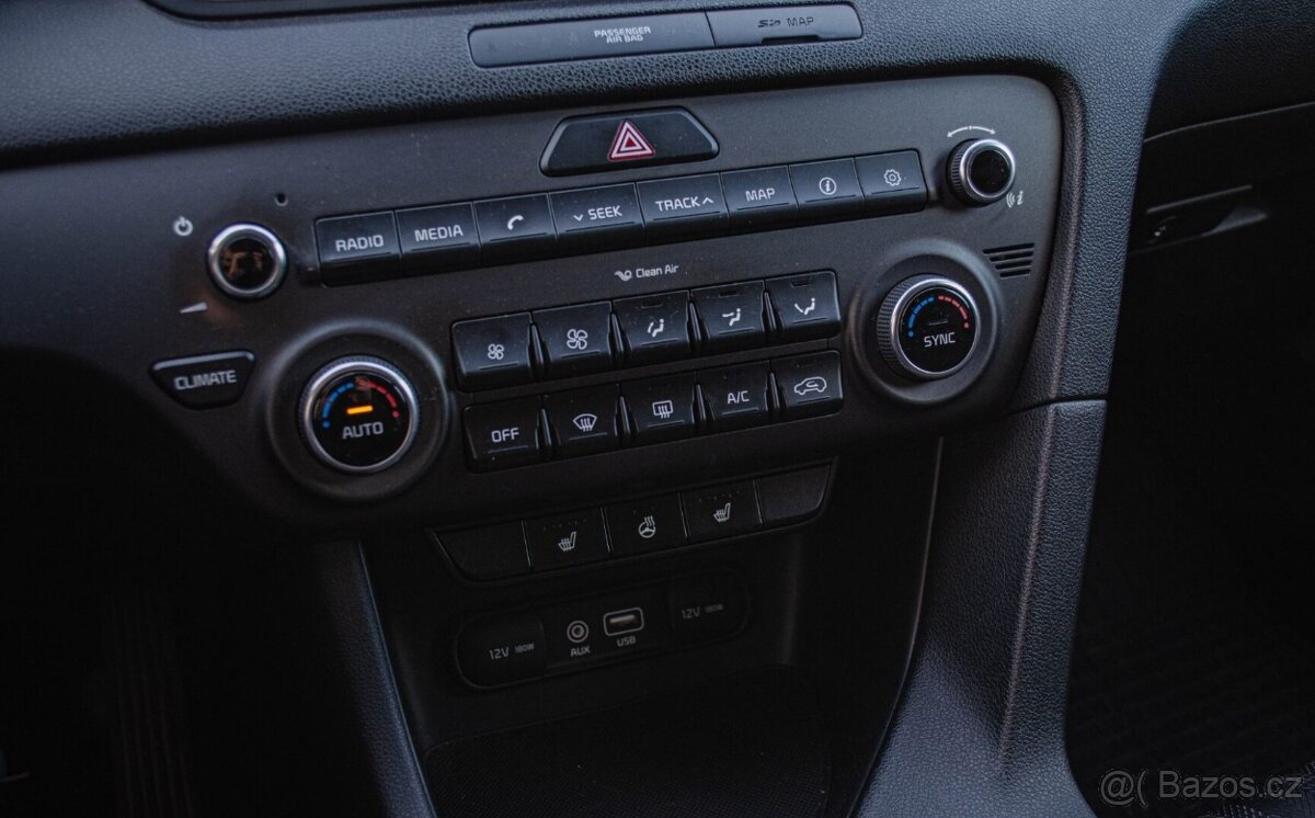 Kia Sportage 2.0 CRDi 4WD A/T - 17