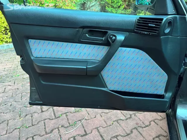 BMW E34 M5 3.6 R6 232kW 315hp,Manuál,Šíbr,Klima. - 17