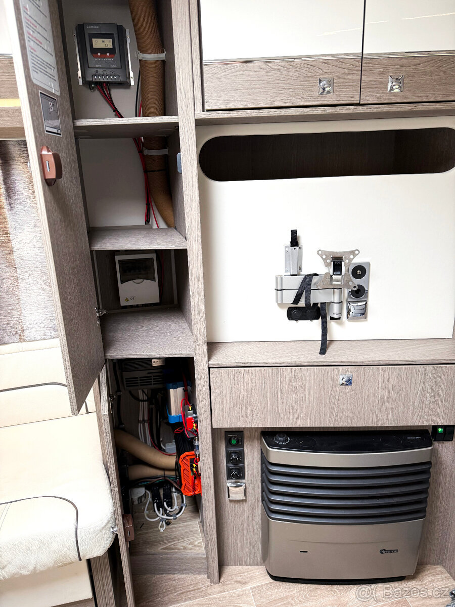 Luxusní karavan Dethleffs Titanium - 17