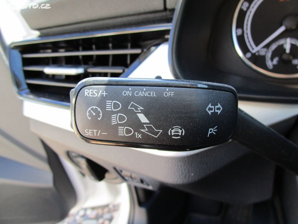 Škoda Scala, 1,0 TSI-70KW-KOUPENA V ČR - 17