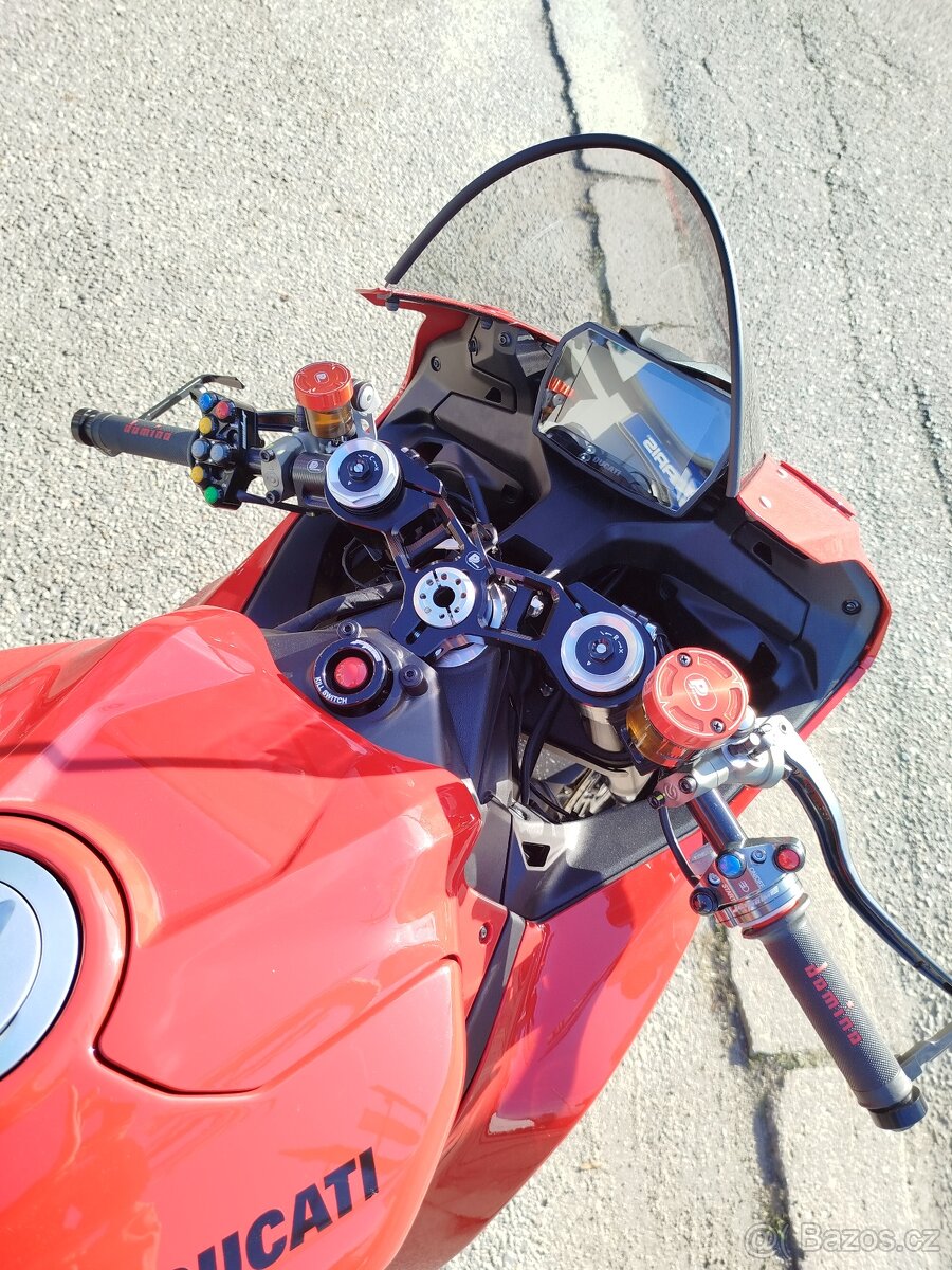 Ducati Panigale V2, 2 810 Km, TO MUSÍŠ VIDĚT - 17