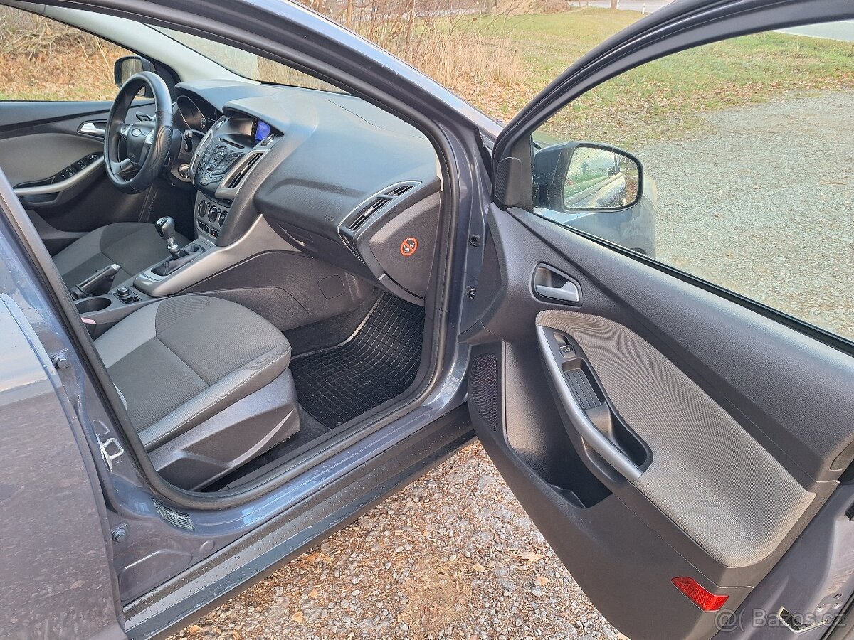 Ford Focus 1.6 TDCI ZÁRUKA SUPER STAV - 17