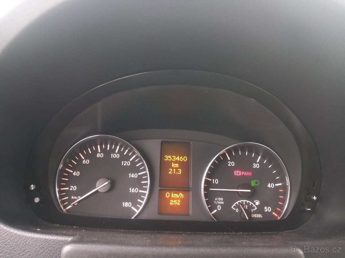 Mercedes sprinter 318 3.0 V6 cdi xxl long - 17