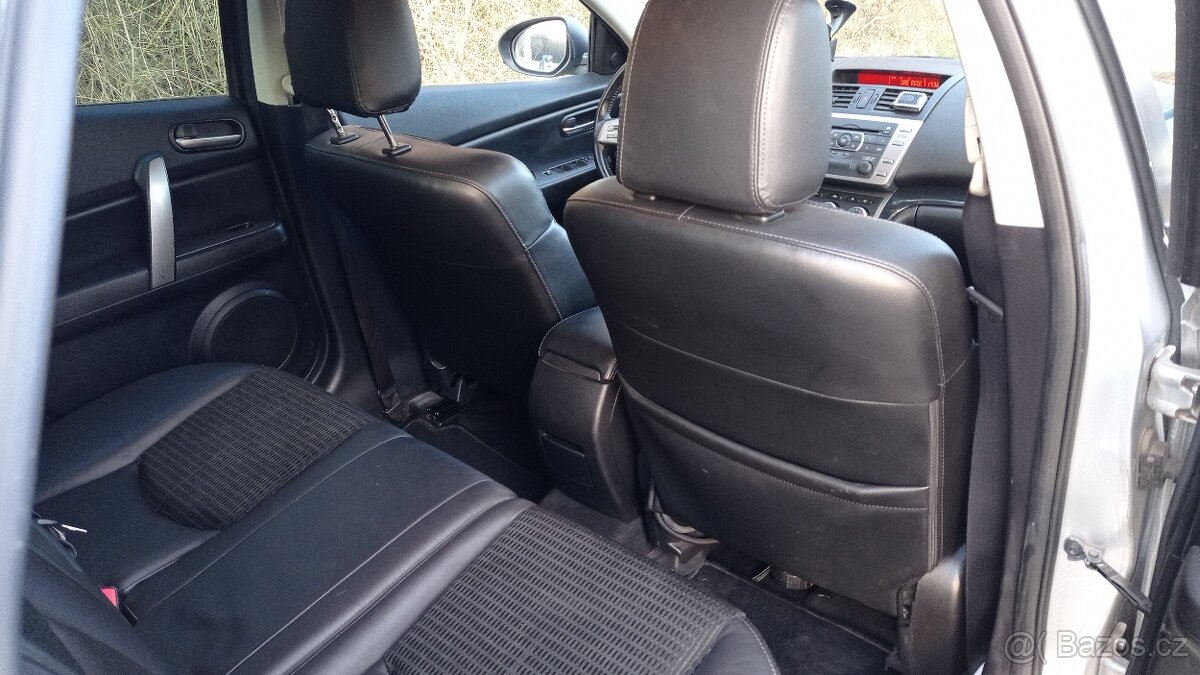 Prodám Mazda 6, 2.0 103kW, diesel, r.v. 2008 - 17