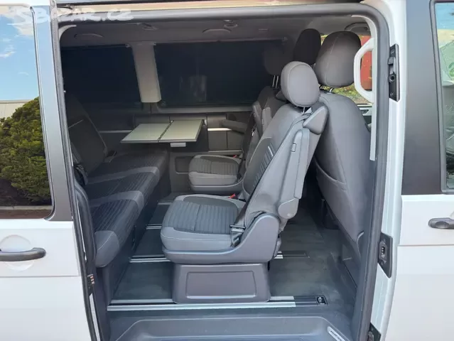 VW Multivan 2.0 TDI 103kW,Edition,2014,Webasto,1.Majitel. - 17