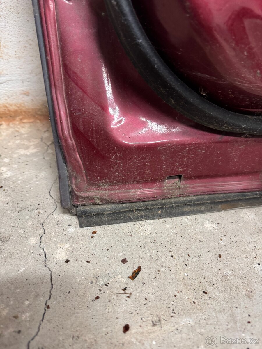 Suzuki Grand Vitara 3 2005-08, pravé dveře - 17