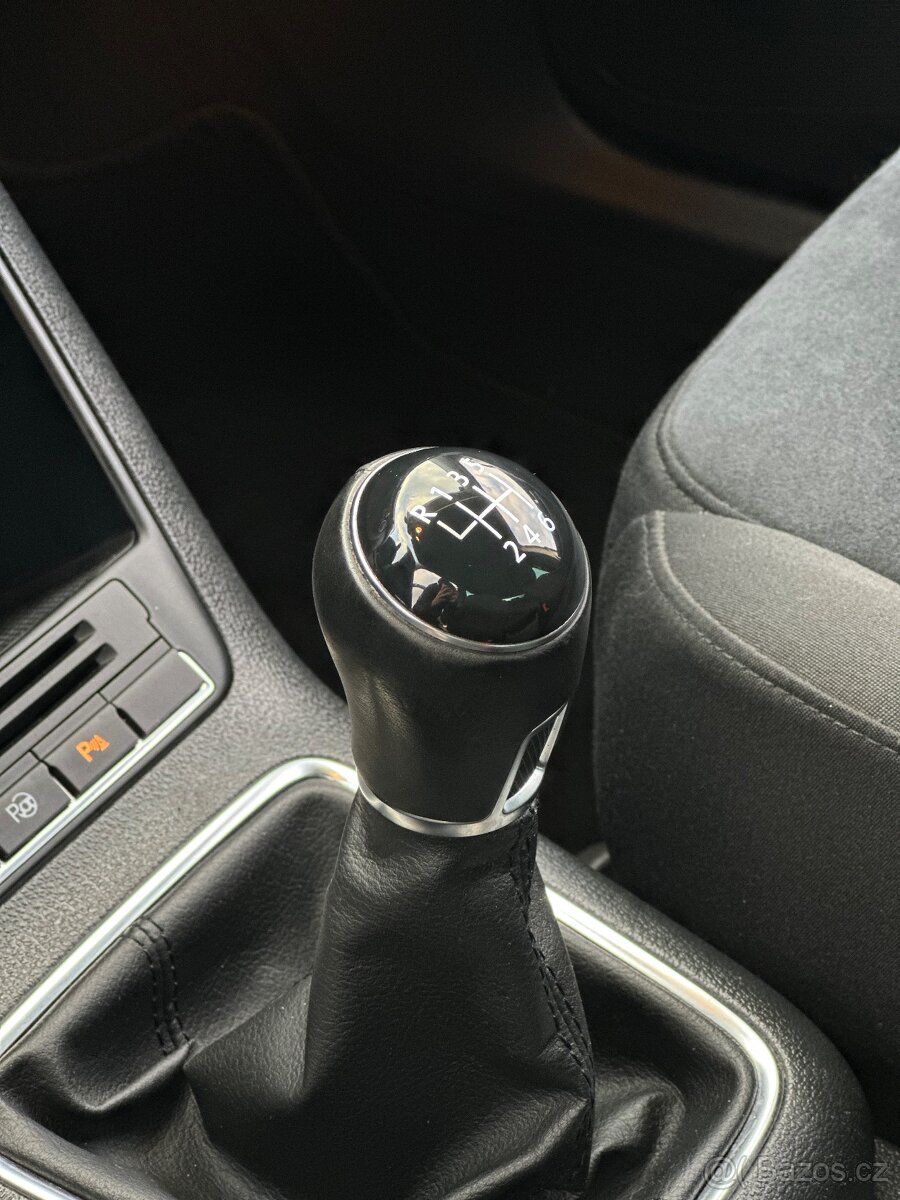 Volkswagen tiguan 2.0tdi ( TOP STAV) - 17