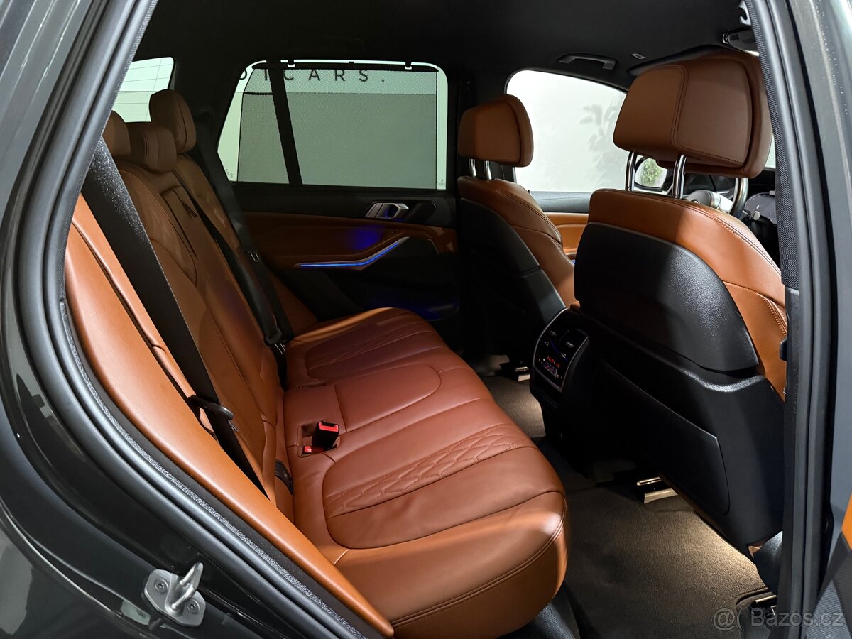 BMW X5 3,0 40i XD M-PAKET LASER TOP - 17