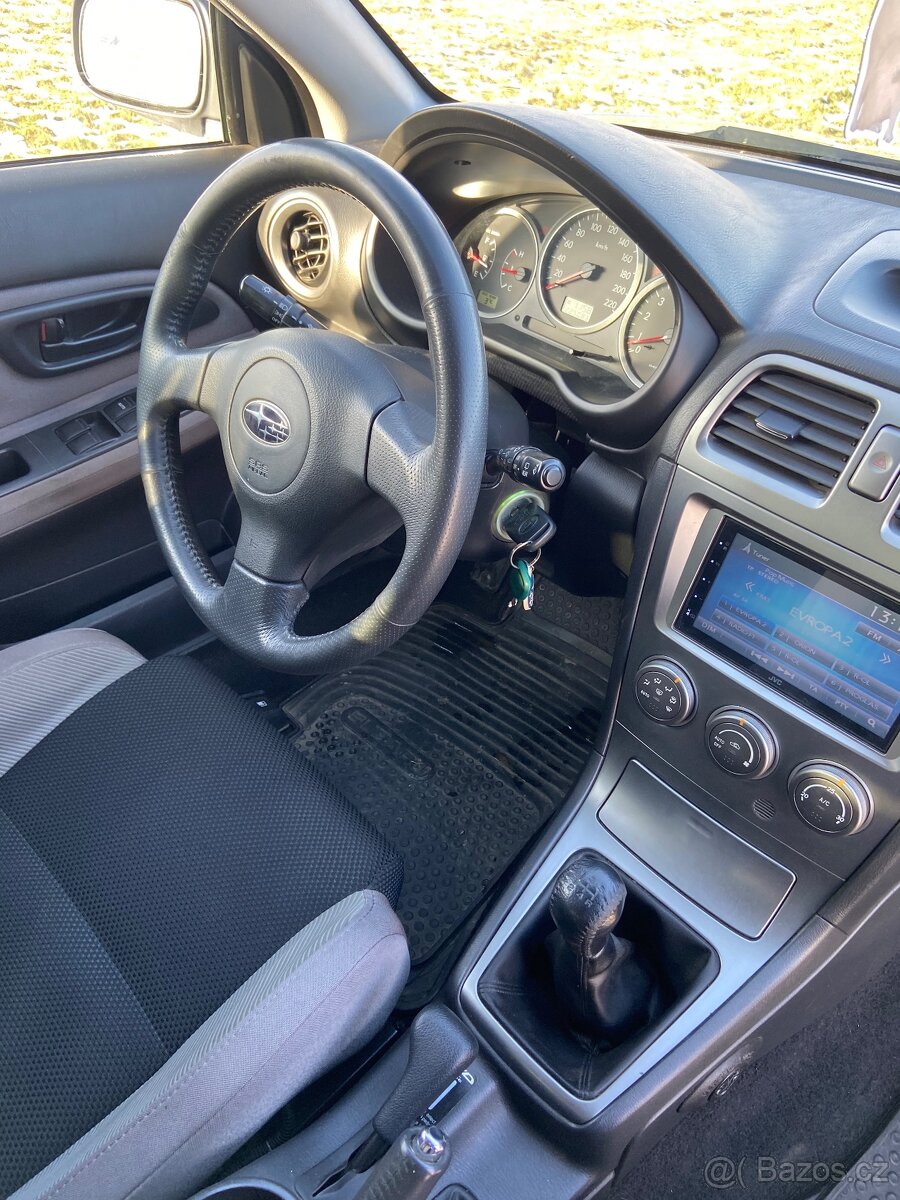 Subaru impreza 2.0r - 17