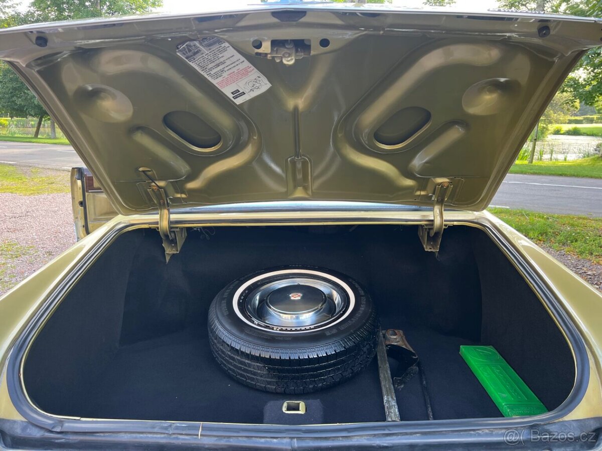 1973 Cadillac Coupe Deville - 17