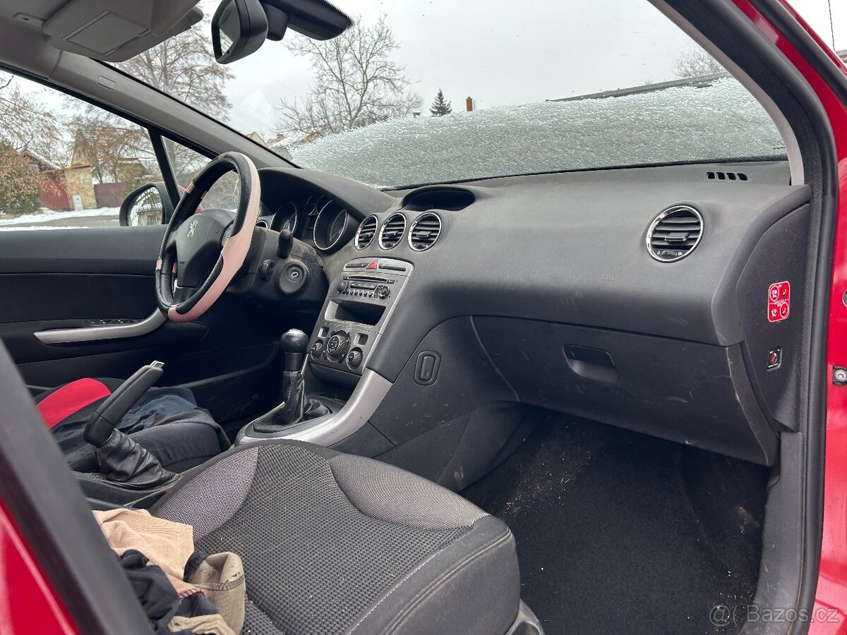 Peugeot 308 facelift 2011-2013 přední nárazník - 17