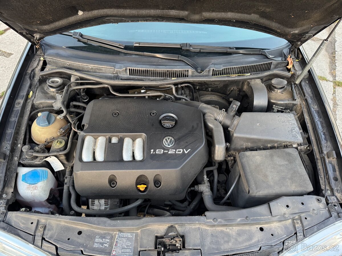 Volkswagen Golf 4 1.8 20V 92Kw NOVÁ STK - 17