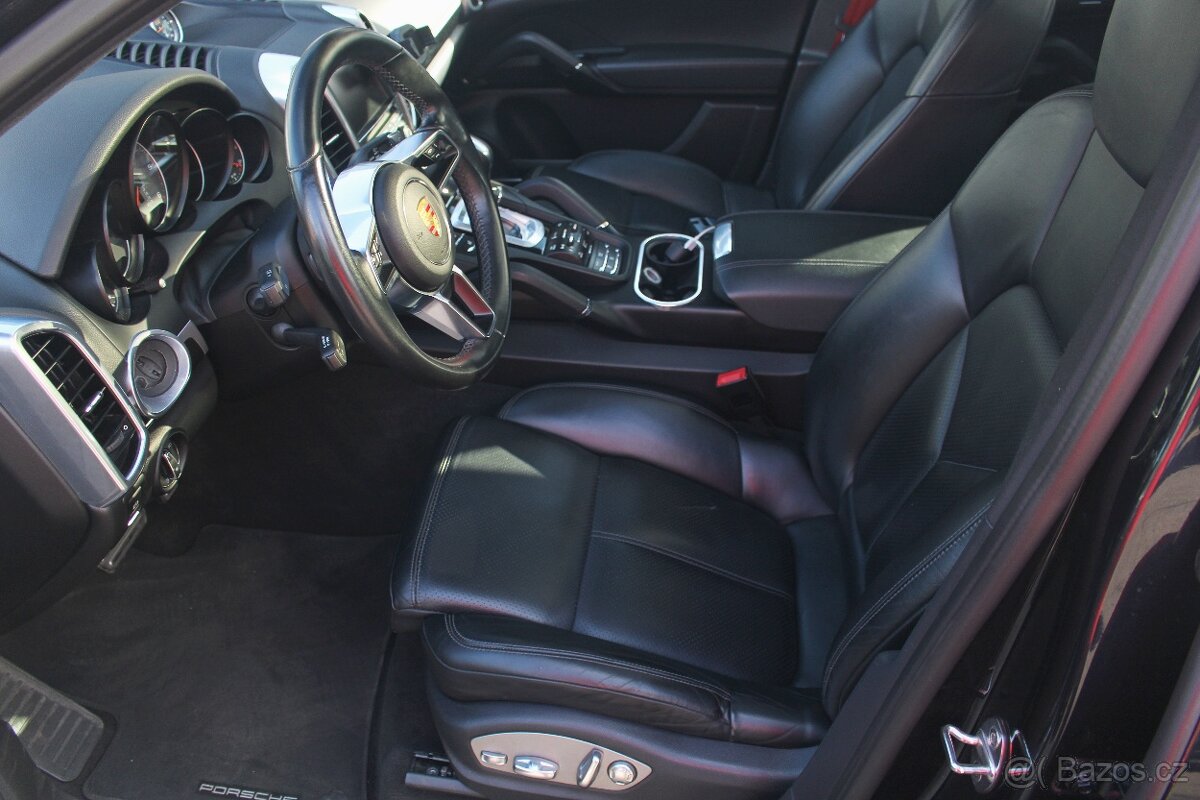 Porsche Cayenne S Diesel V8 07/2015 EURO 5 - 17