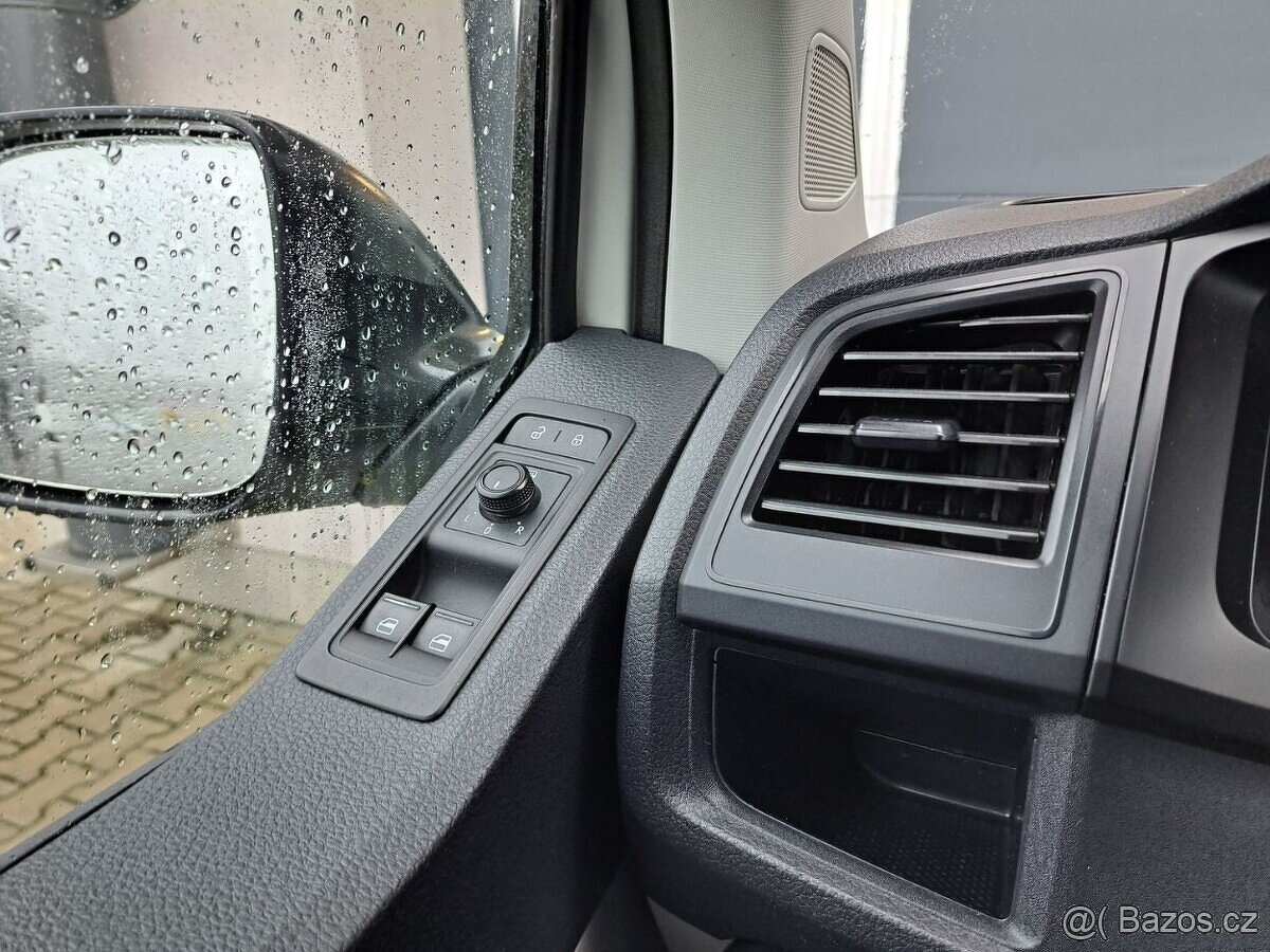 Volkswagen Transporter 2.0 TDI L2H1, odpočet daně - 17