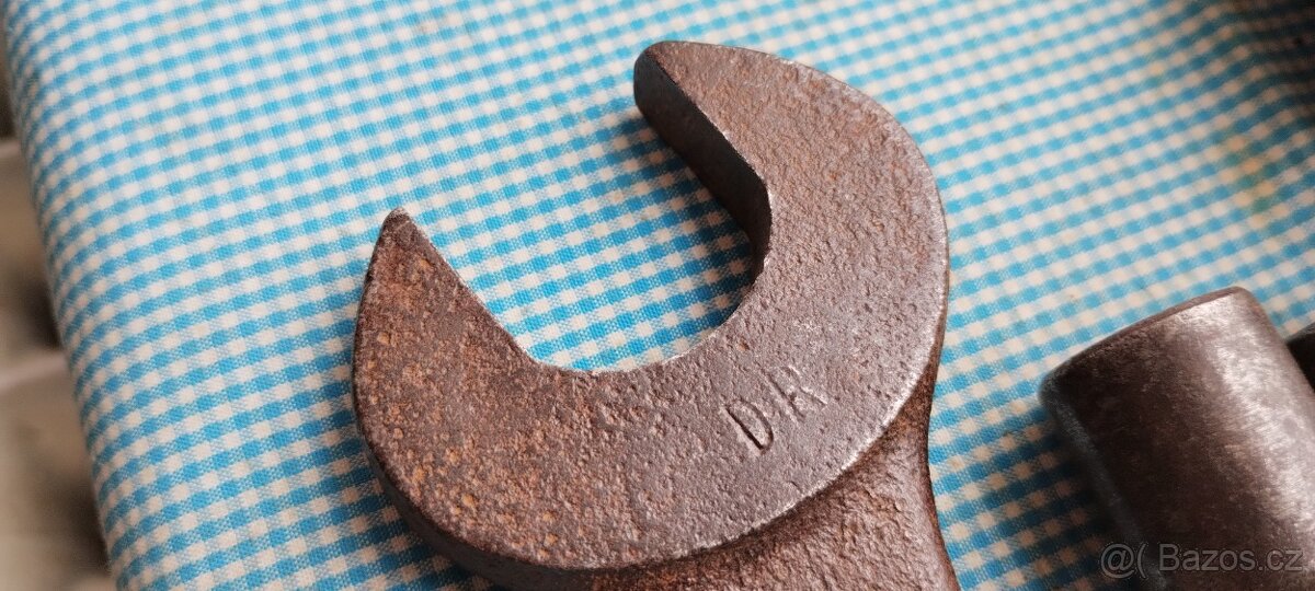 Nářadí starožitné,dosud funkční - 17