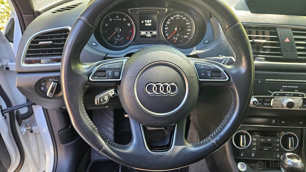 Audi Q3 2,0 TSFi Quattro - 17