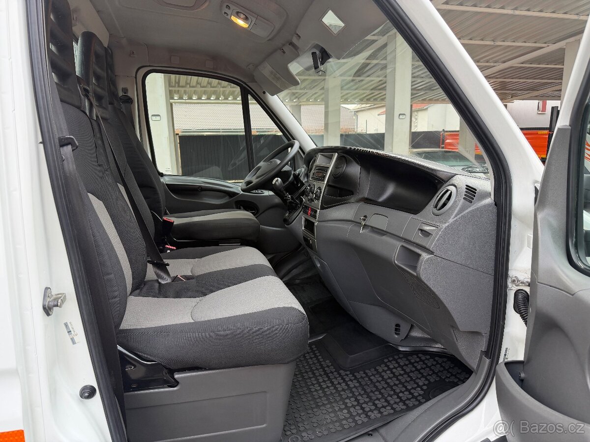 Iveco Daily 35C18 třístranný sklápěč - 17