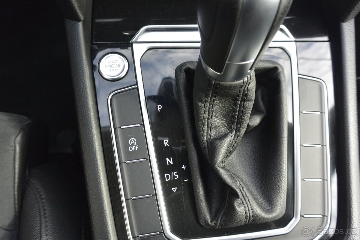PRODÁM VOLKSWAGEN PASSAT B8 2.0TDi,DSG TOP VÝBAVA SPORT LINE - 17