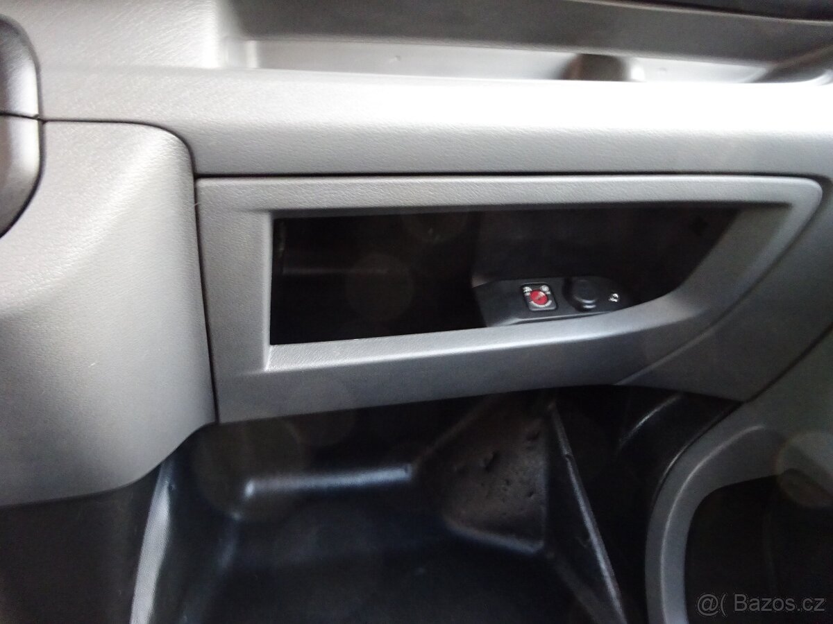 Peugeot Expert 2,0 BLUE HDI, 110kW - 17