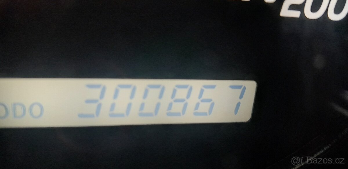 Land Cruiser 120 r.v.2006 3,0 D4D 122KW, 4x4, barva černá - 17