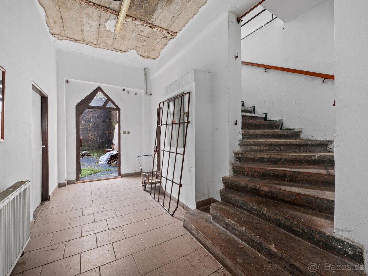 Prodej komerčního objektu (restaurace) s možností dalšího vy - 17