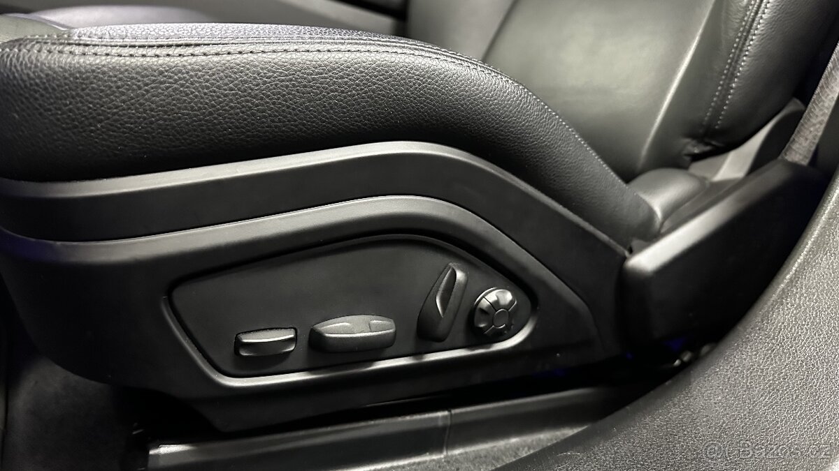 PORSCHE PANAMERA, TOP STAV / ZÁRUKA - 17