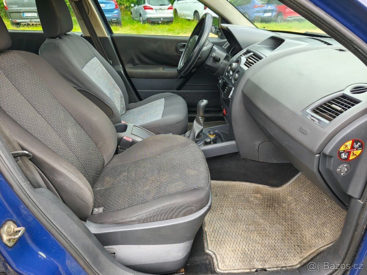 Renault Megane 1.6 - nutný přepis - 17