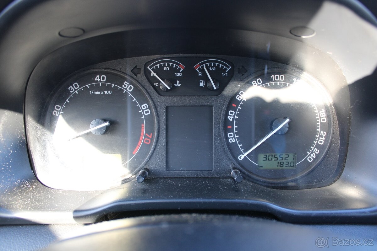 Škoda Octavia, 1,6i 74KW, r.v. 2000, STK 3/2027 - 17