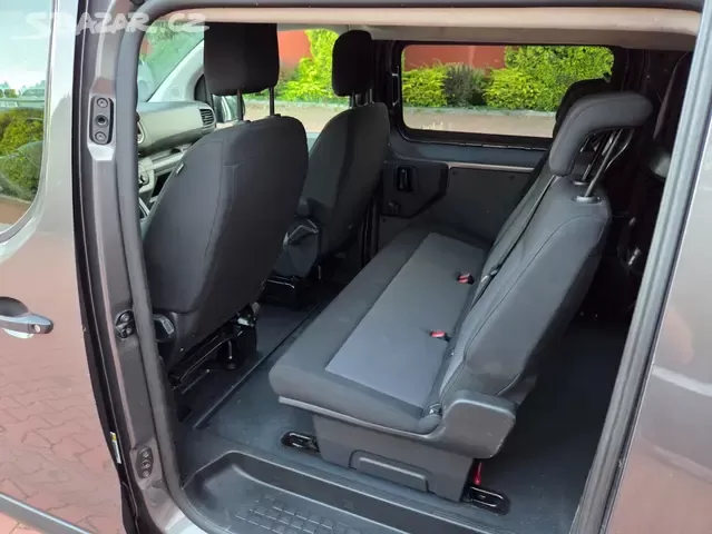 Spacetourer 2.0HDi 110 kW, long, 2x šoupačky,tažné - 17