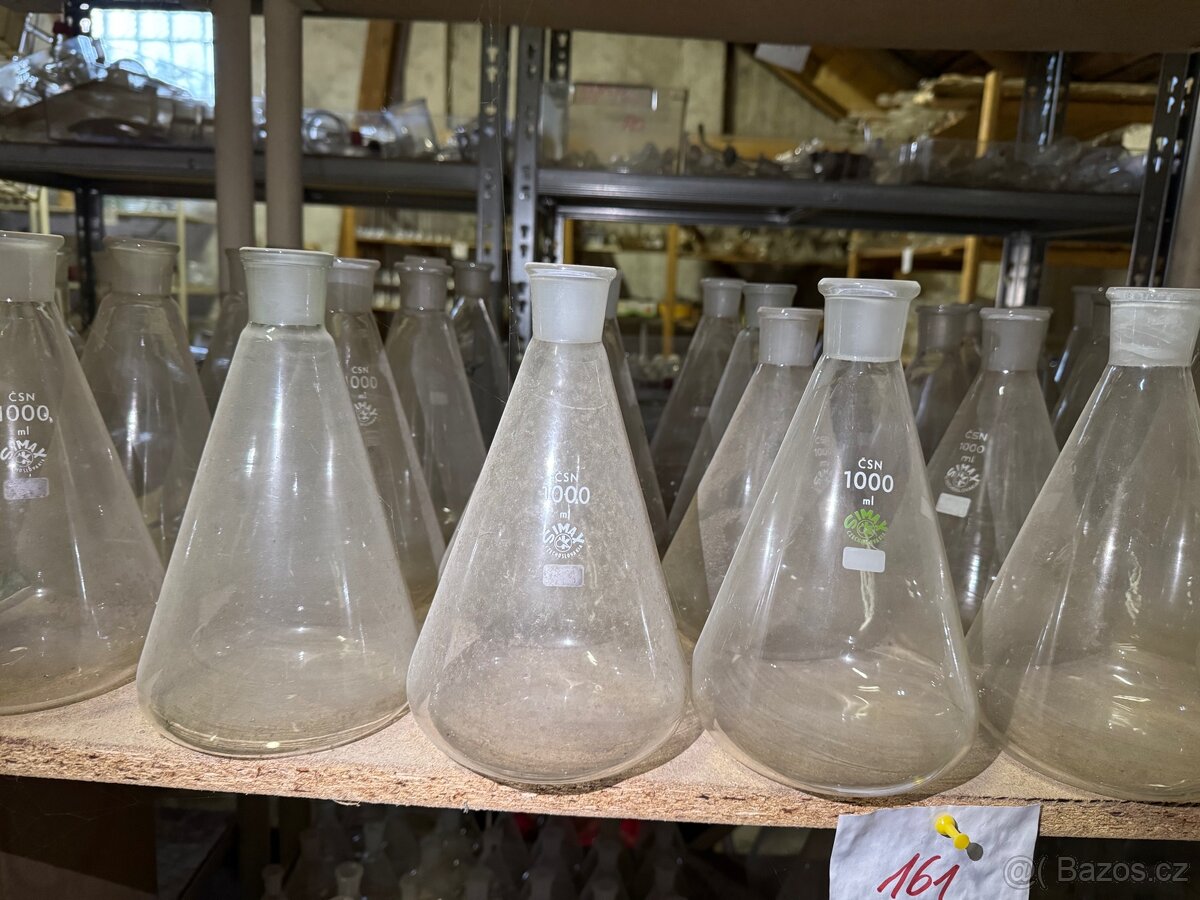 Laboratorní sklo - 17