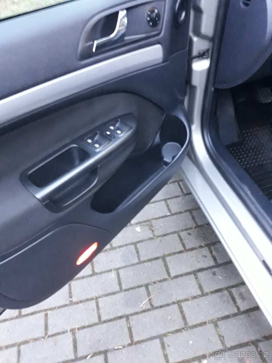 Škoda octavia 1.6 tdi 238tkm - 17