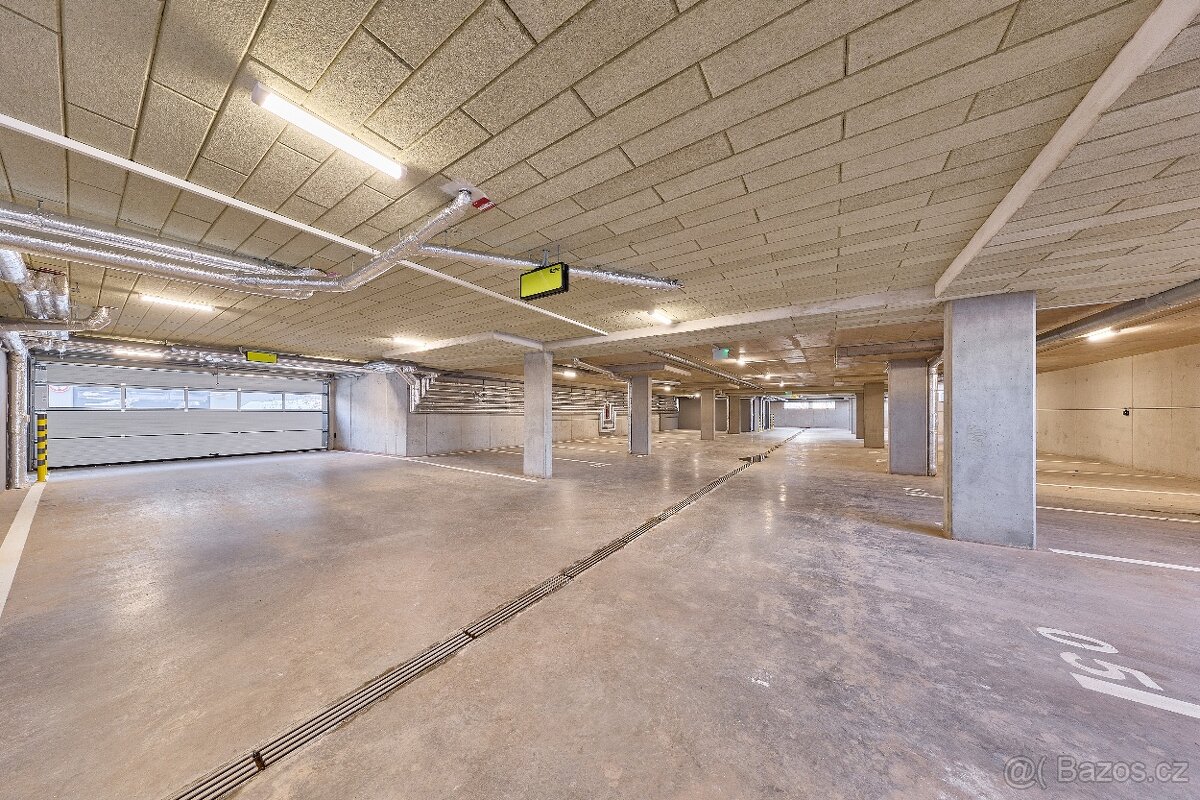 Prodej atypického bytu 4+kk s balkonem - 17