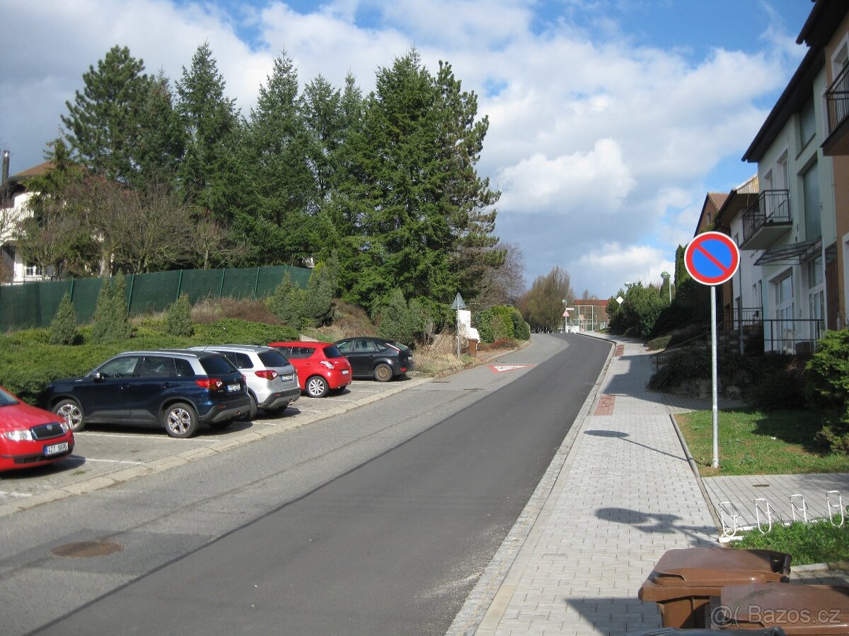 Obchodní prostory k pronájmu, Uh. Hradiště - 17