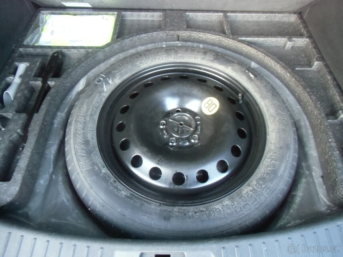 Ford Kuga 2.0 TDCi 132KW 4x4 TITANIUM - 17