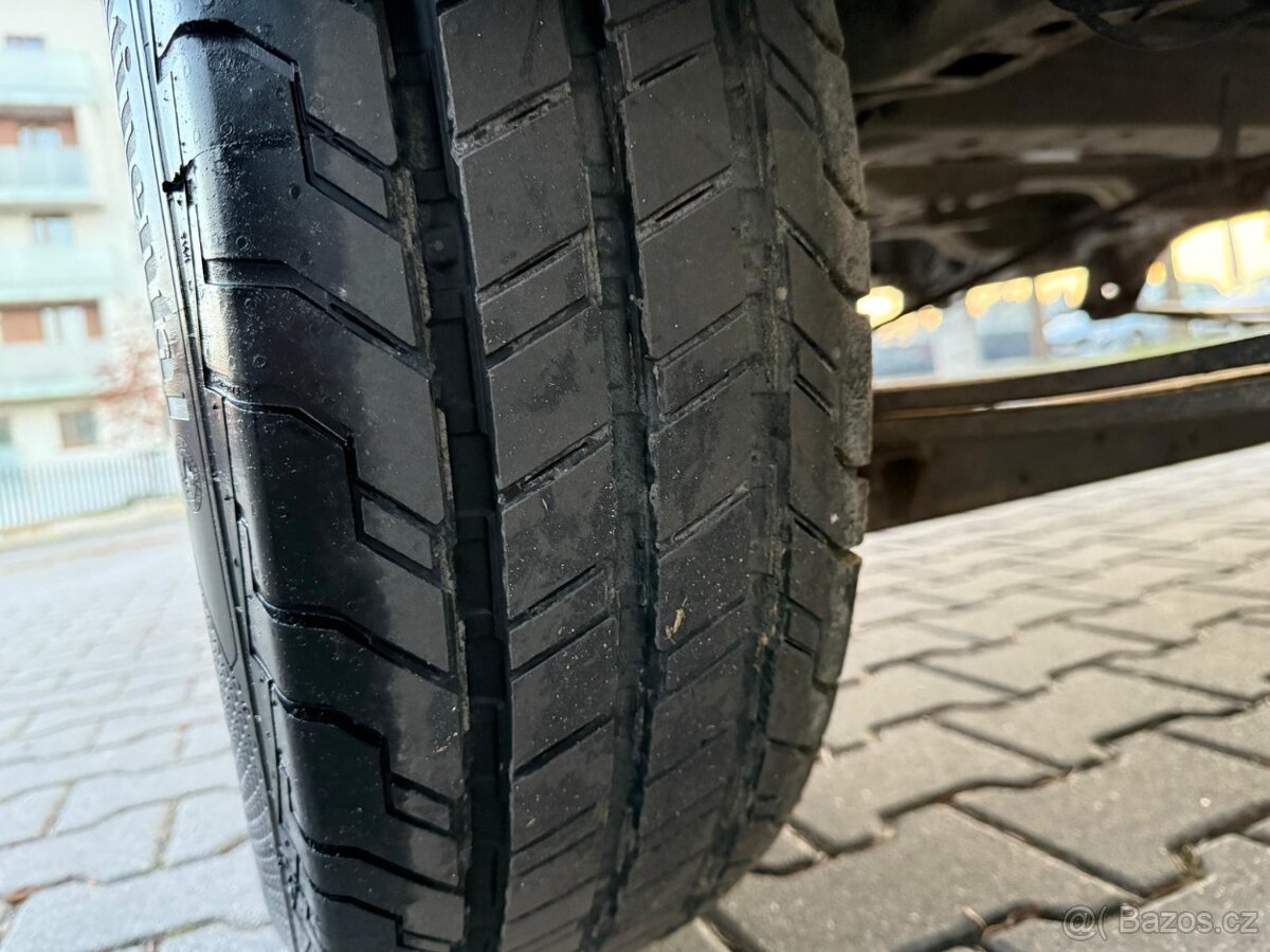 FIAT DUCATO 2.3JTD 180PS 7 MÍST MAXI VALNÍK R.V.2017 - 17