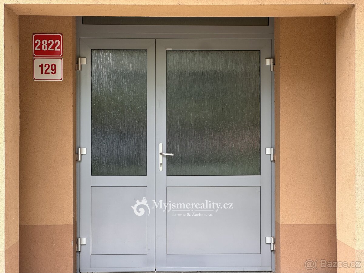 Pronájem bytu 3+1 75 m² včetně balkonu a sklepní kóje, Znojm - 17