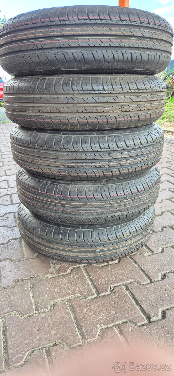 Plechové disky Citroen DS Fantomas 165/80r15 Letní Nankang - 17