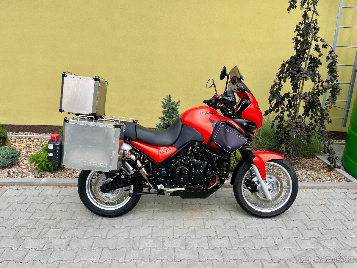 Triumph Tiger 955i - 17