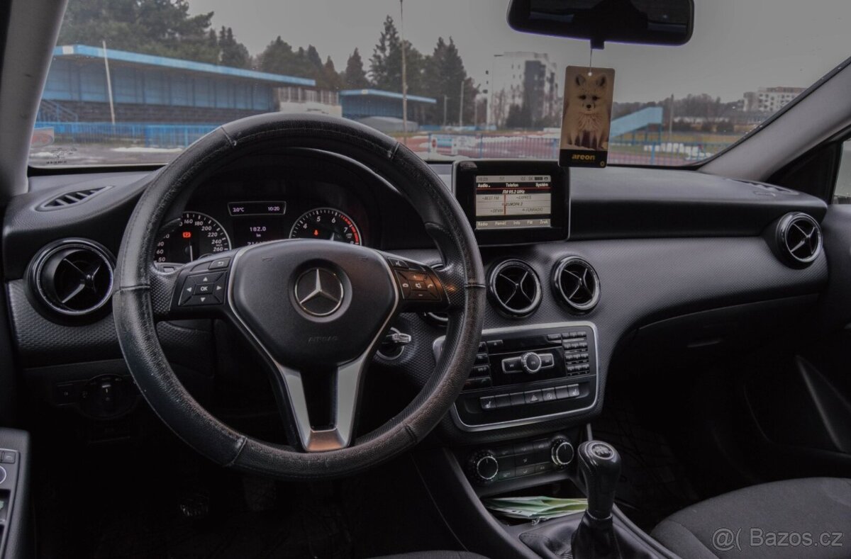 Mercedes-Benz A trieda 180 - 17
