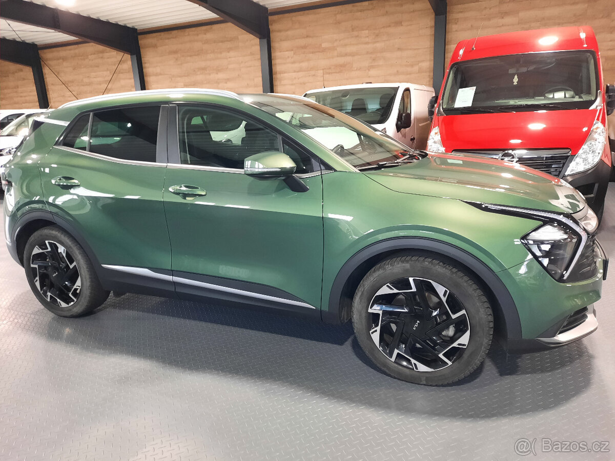 Kia Sportage 1.6 T-GDi mHEV Edícia 30 A/T - 17