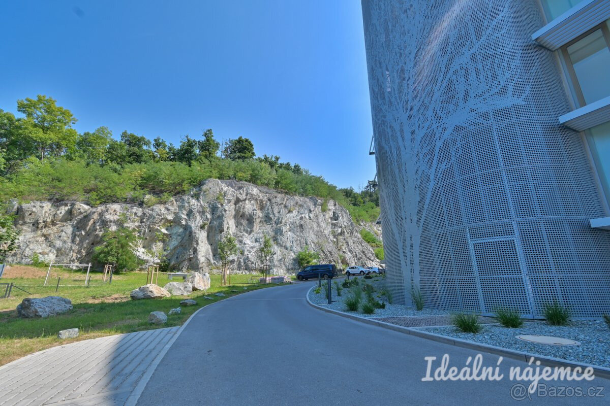 Podnájem bytu 1+kk, Bystrcká, Brno-Komín, 17.800 Kč/měsíčně, - 17