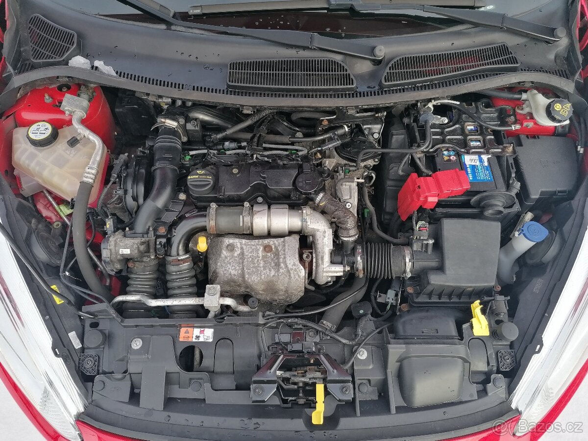 Ford Fiesta 1.6TDCi 70kw STline - 17