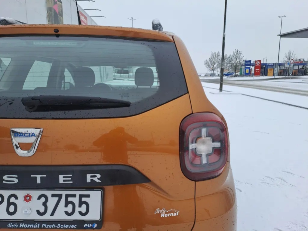 Dacia Duster, 1.6i 84KW 1.MAJ JIŽ REZERVACE - 17