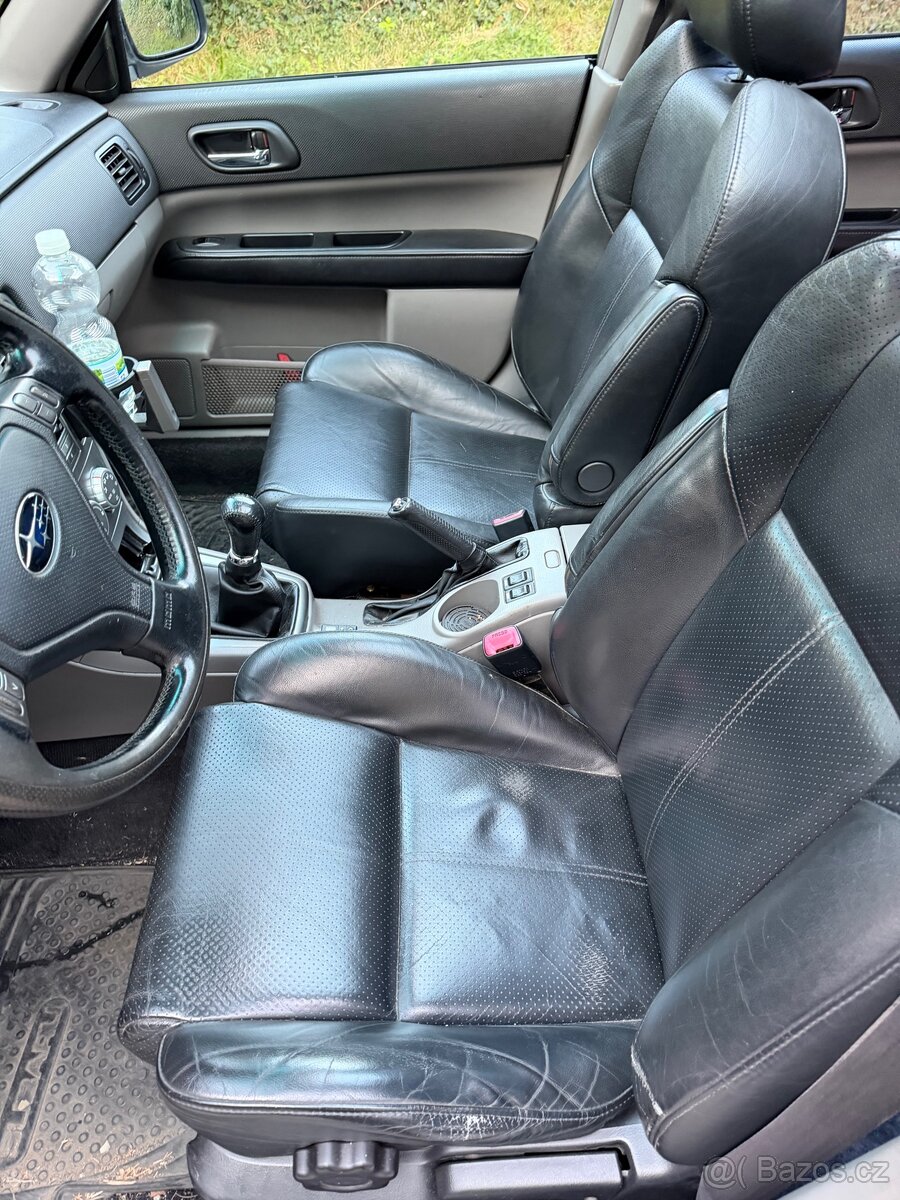 Subaru Forester XT 2.5 manuál - 17