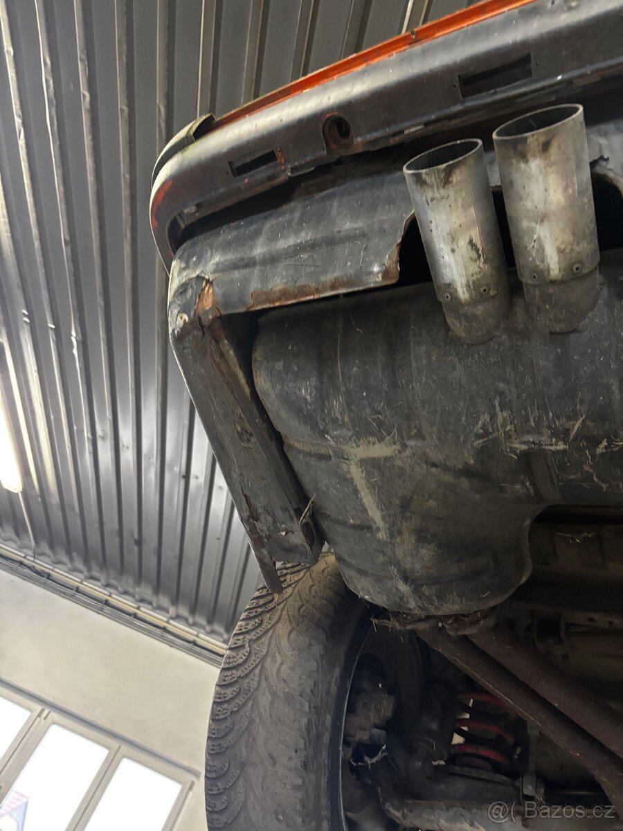 Kastle bmw e30 sedan na drift, bez motoru - 17