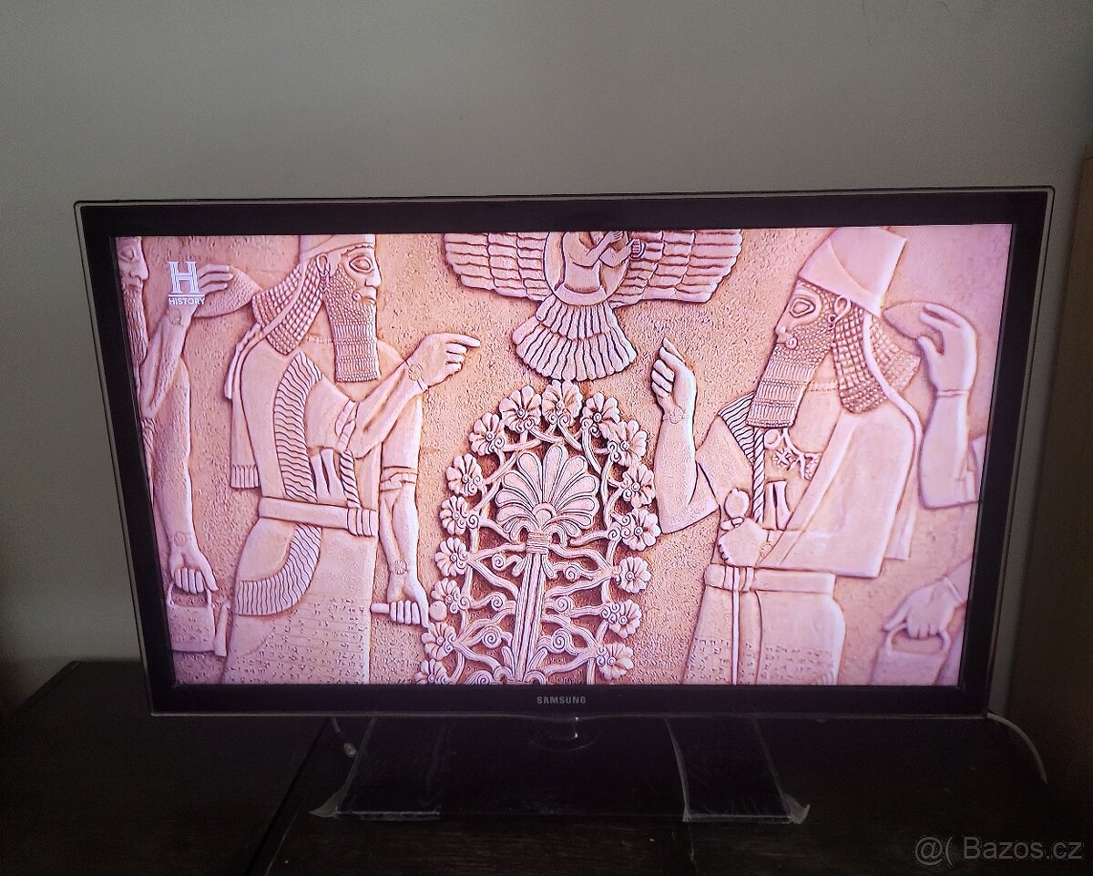 LED SMART TV SAMSUNG, typ UE40D6100SW - s příslušenstvím - 17