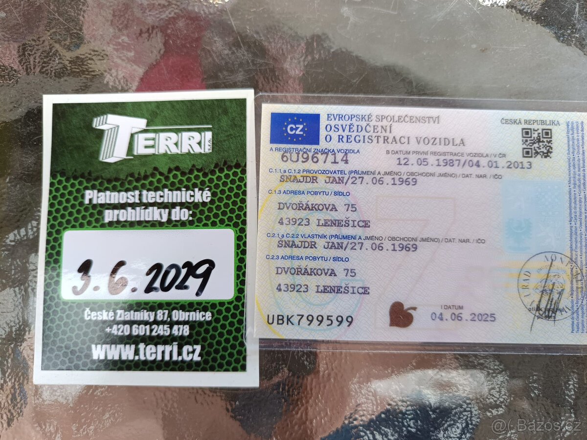 Motorový člun Bat Baltic XL - 17