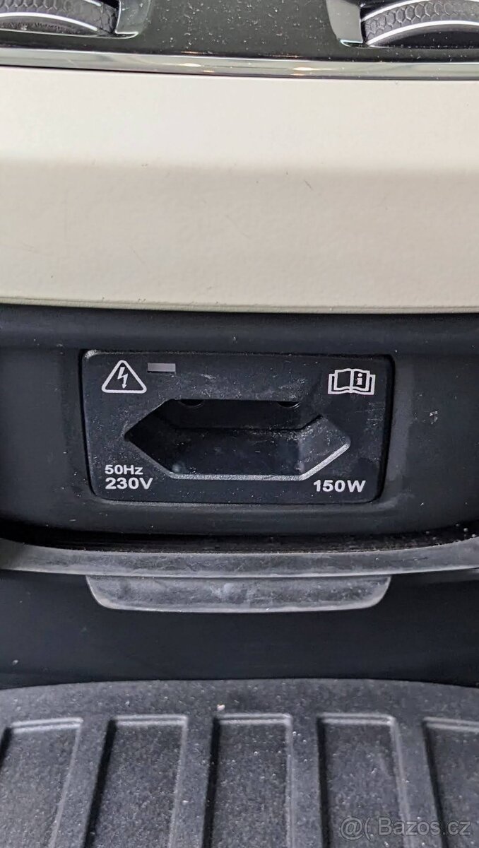 Volvo V90 D4 TOP VYBAVA&STAV 360° SERV KŮŽE TAŽNÉ MATRIX LED - 17